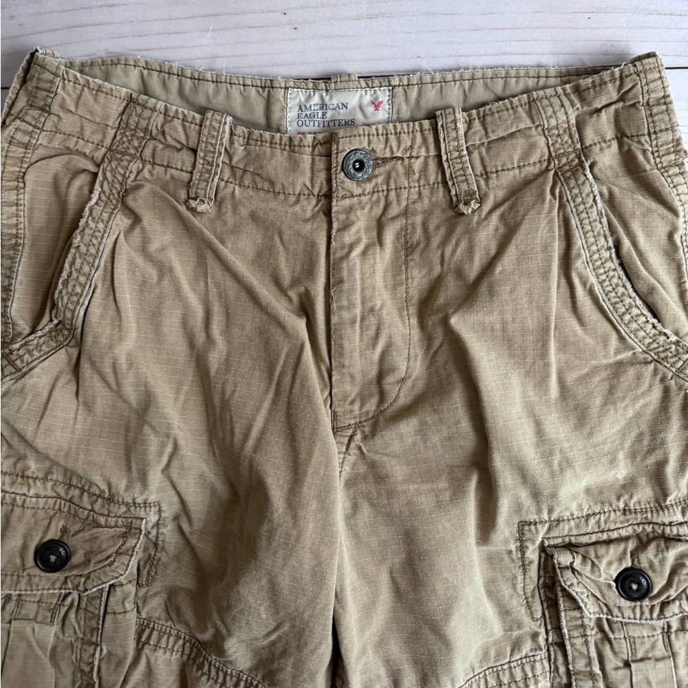American Eagle cargo shorts - Picture 2 of 11
